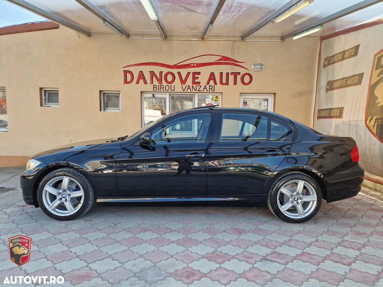 BMW Seria 3 318i - 3