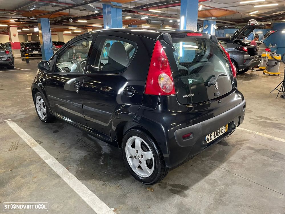 Peugeot 107 1.0 Trendy - 6