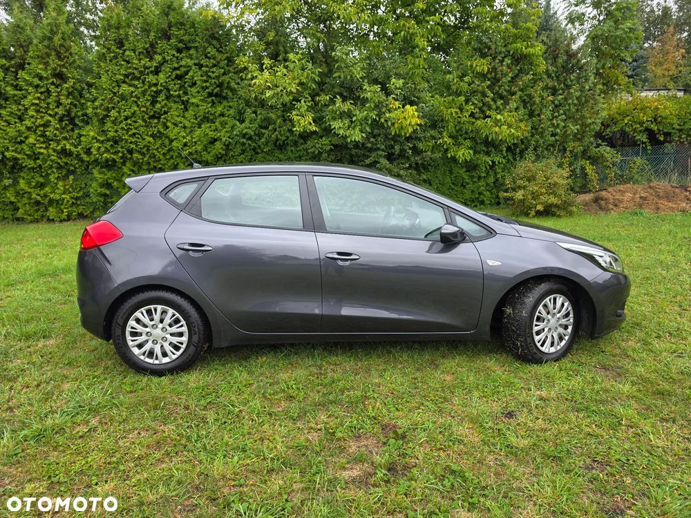 Kia Ceed 1.4 CVVT Attract - 5