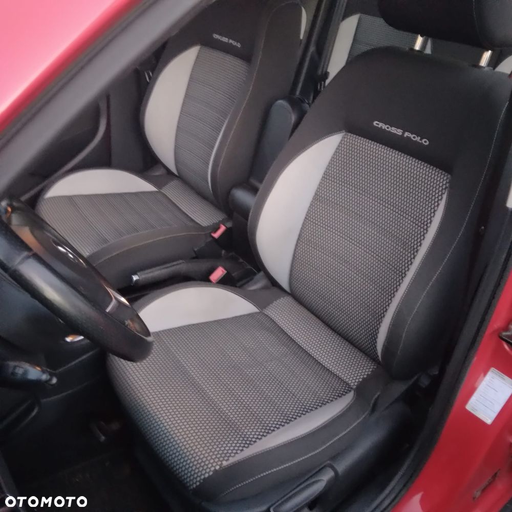 Volkswagen Polo 1.6 TDI DSG Comfortline - 8