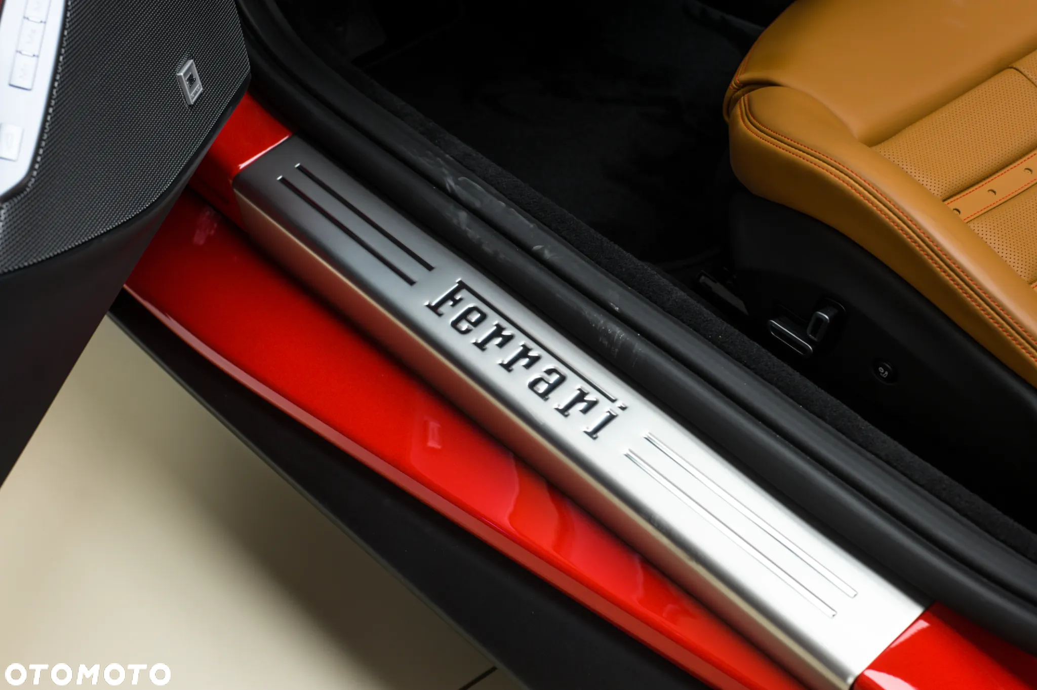 Ferrari Portofino M - 14