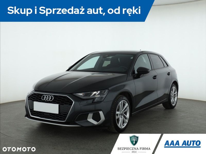 Audi A3 Sportback - 3