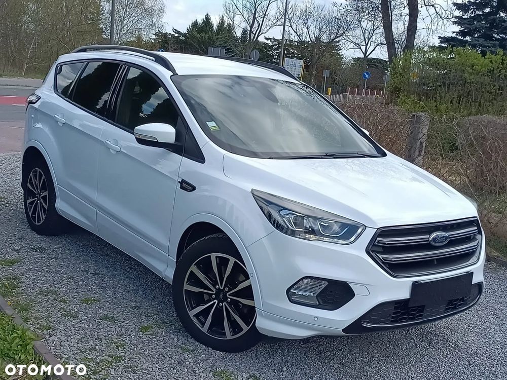 Ford Kuga 2.0 TDCi 4x2 ST-Line - 3