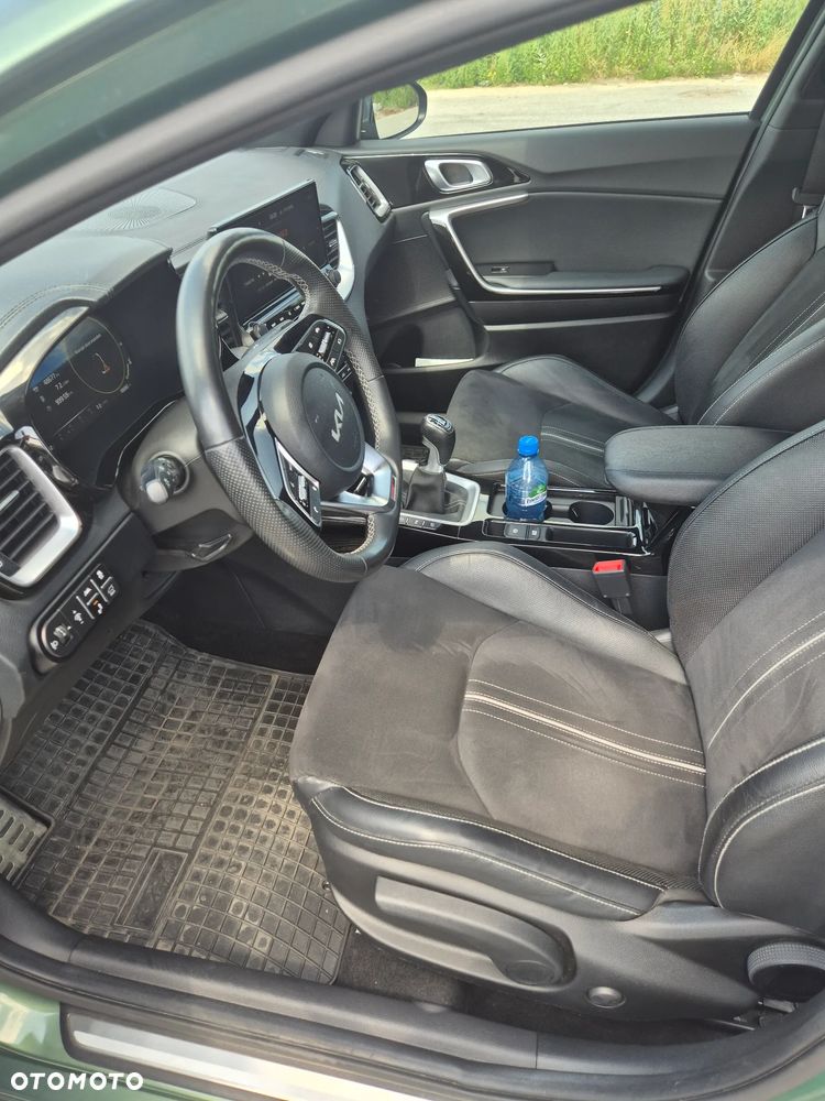 Kia ProCeed - 6