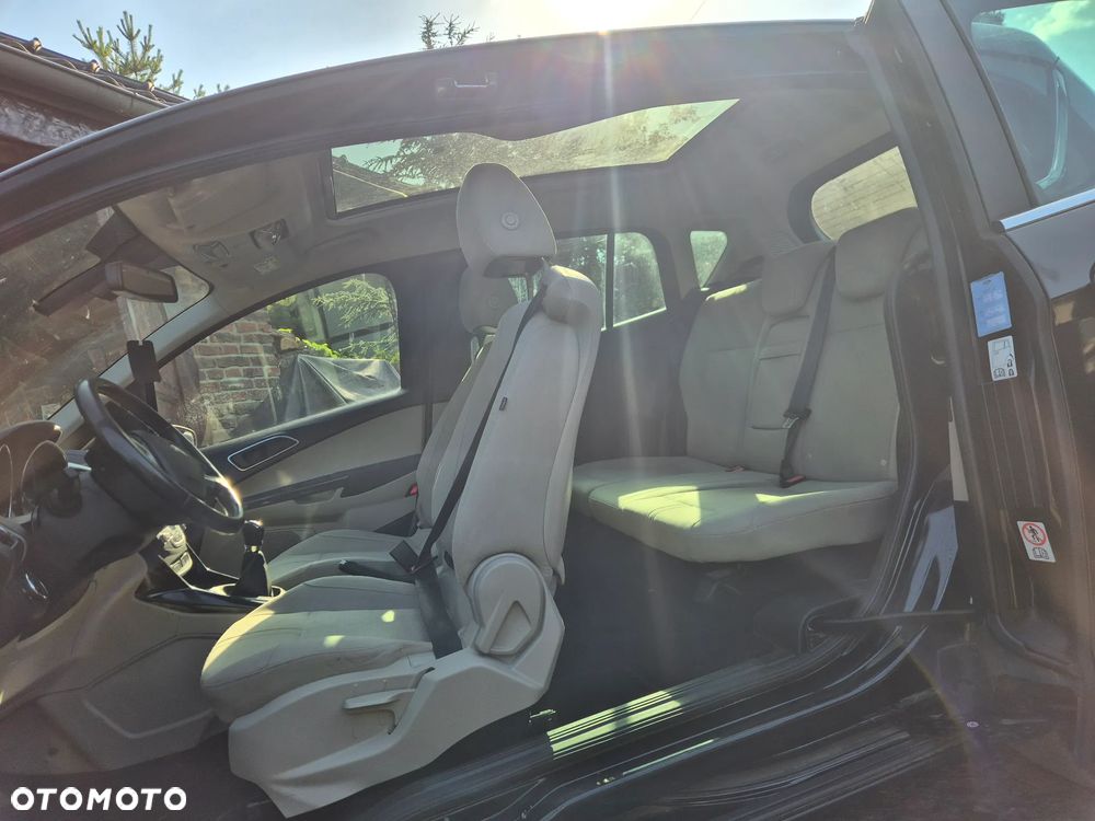 Ford B-MAX - 16