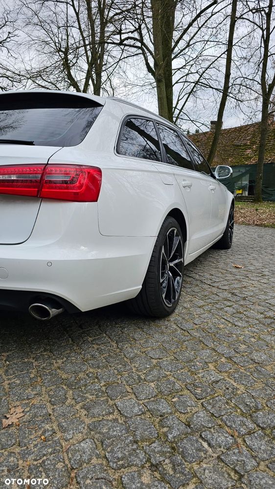 Audi A6 Avant - 11