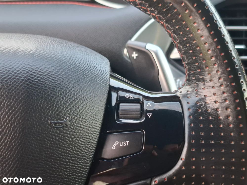 Peugeot 308 - 23