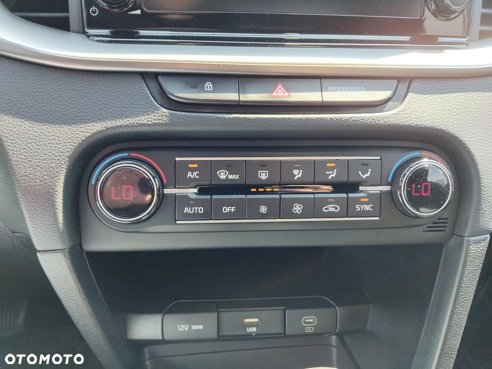 Kia XCeed 1.5 T-GDI M DCT - 14