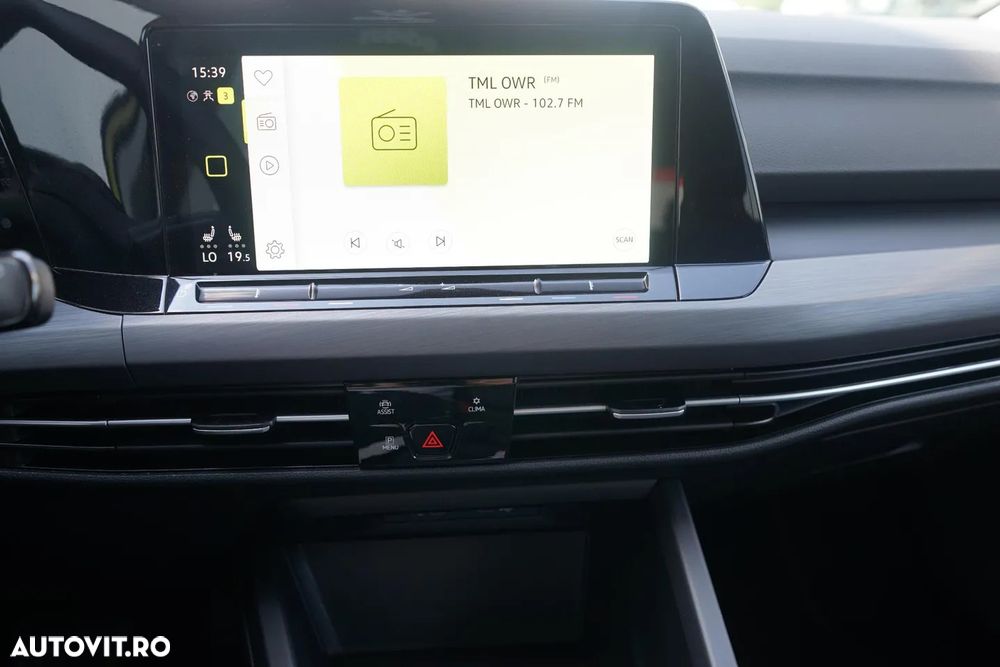 Volkswagen Golf 1.5 eTSI ACT DSG MHEV Style - 9