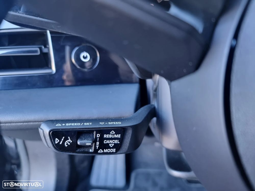 Porsche Taycan Sport Turismo Standard - 13