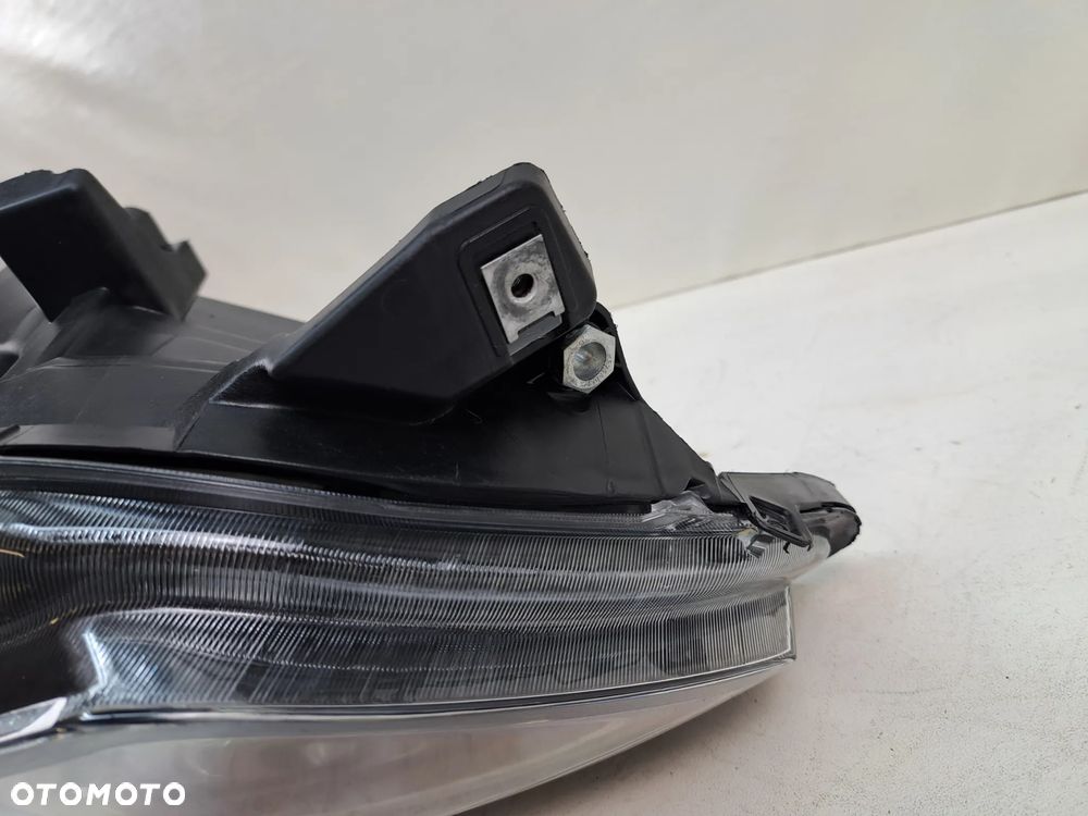 LAMPA IVECO DAILY 6 LIFT KOMPLET LAMPY PRZEDNIE ZWYKŁE - 20
