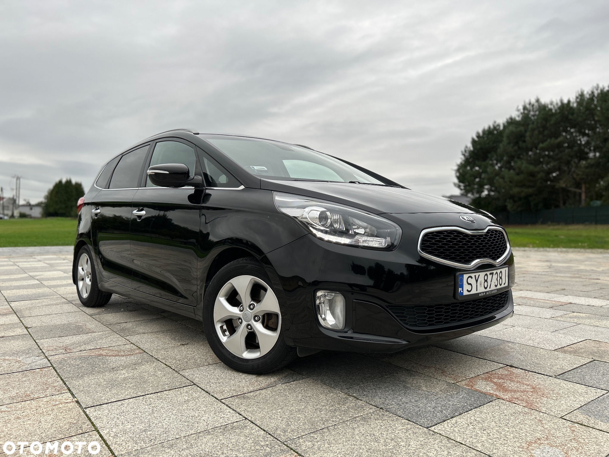 Kia Carens 1.7 CRDi Business Line - 13
