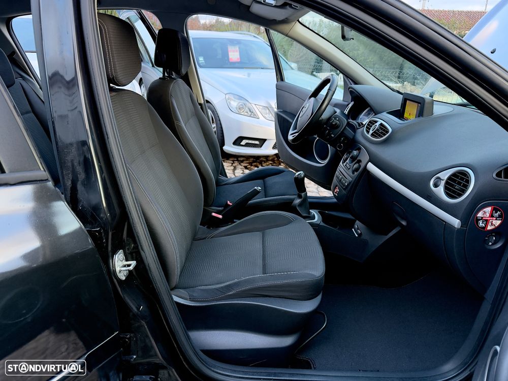 Renault Clio 1.2 16V Dynamique S - 48