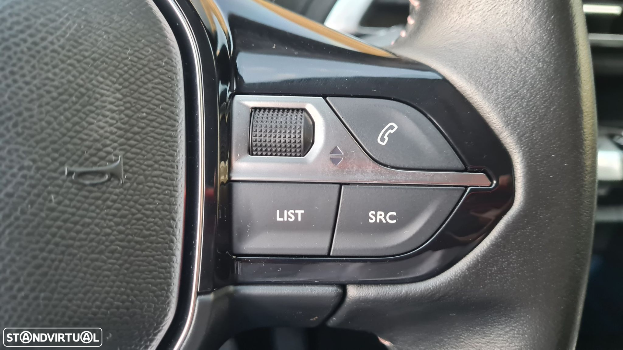 Peugeot 3008 1.5 BlueHDi Active - 15