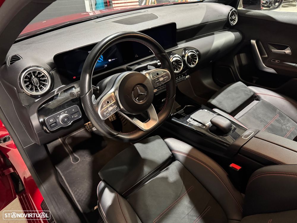 Mercedes-Benz A 250 e AMG Line - 25