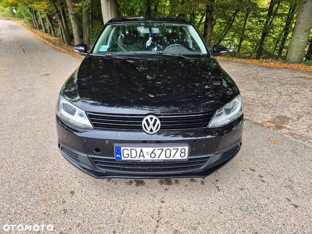 Volkswagen Jetta 1.6 TDI Comfortline - 3