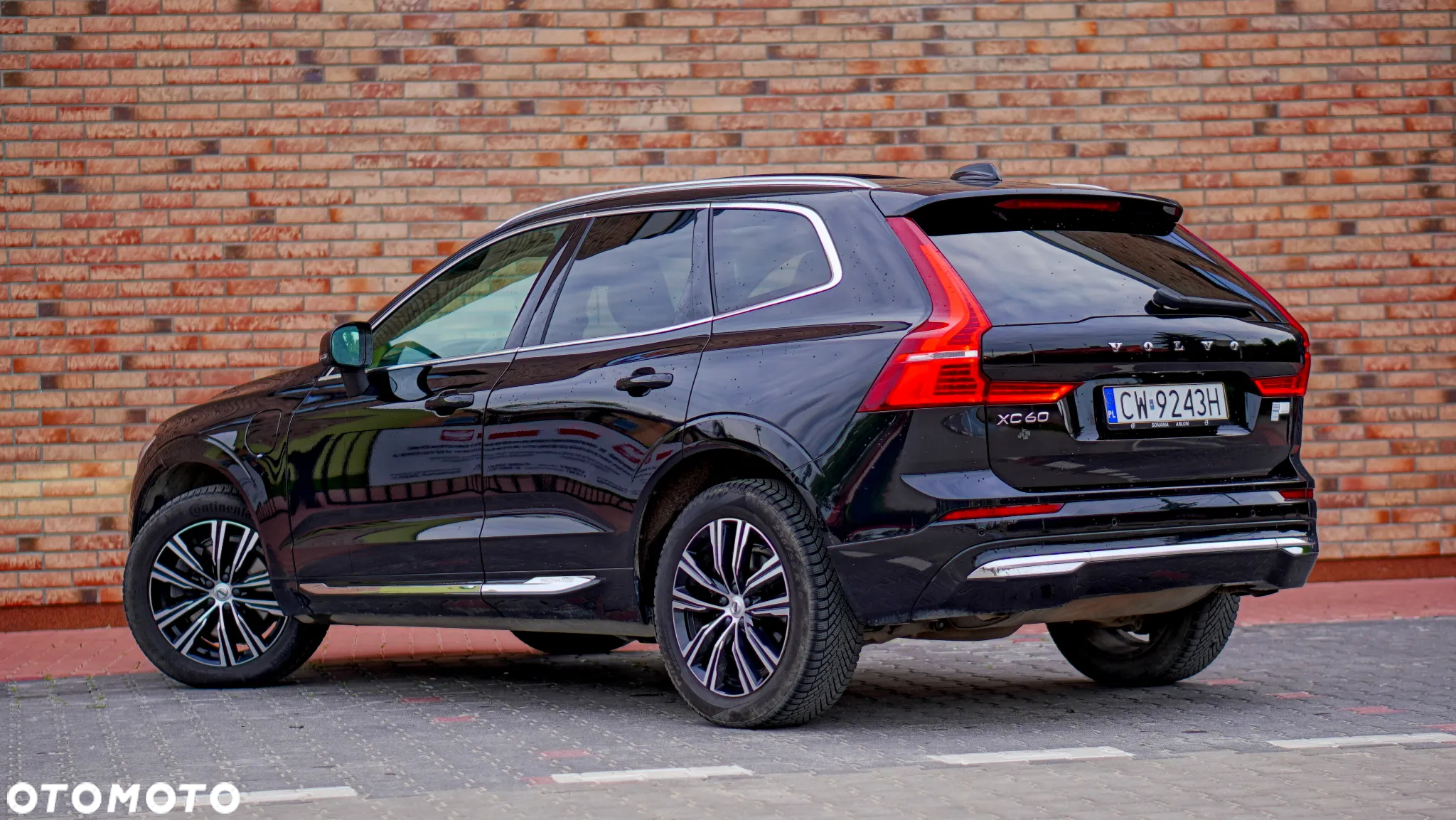 Volvo XC 60 T6 AWD Plug-In Hybrid Inscription - 4