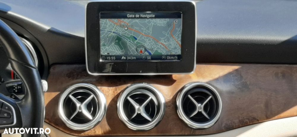 Mercedes-Benz GLA - 19