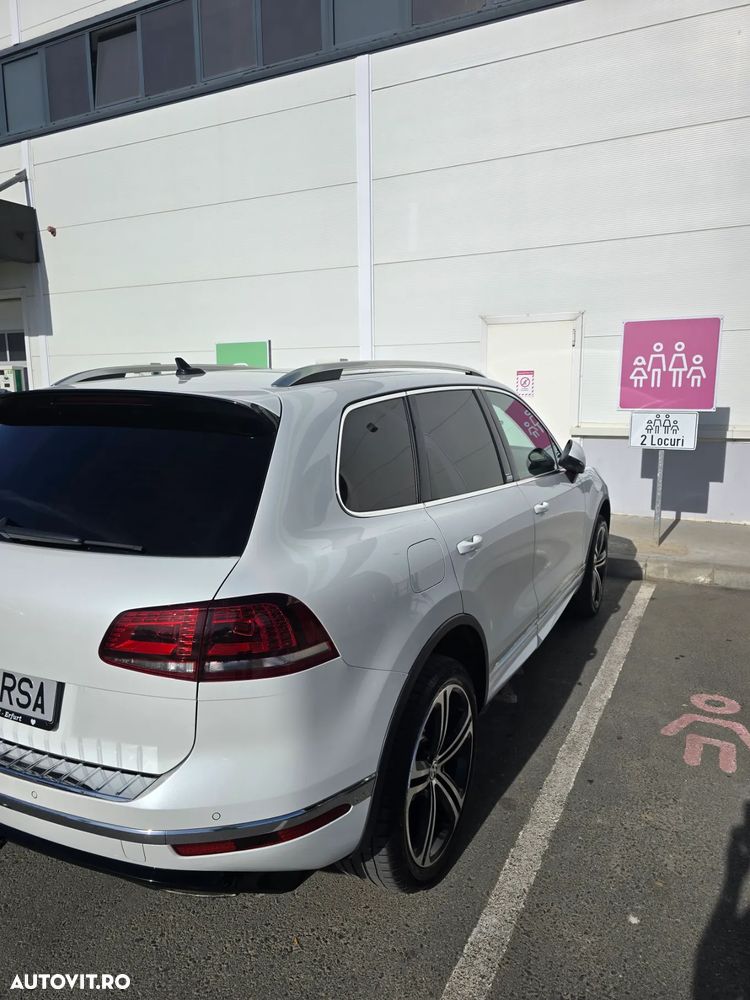 Volkswagen Touareg V6 TDI BMT Supreme Plus - 16