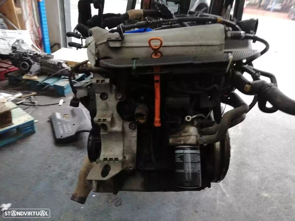 MOTOR COMPLETO AUDI A3 1996 -AGU - 10