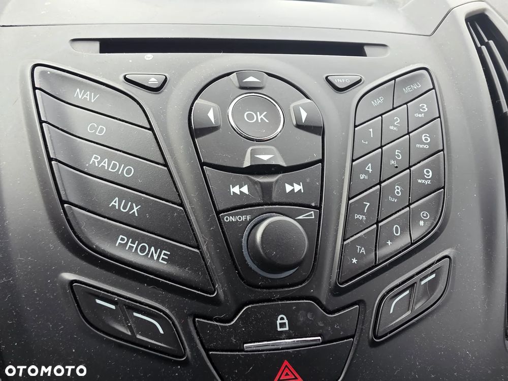 Ford Kuga 1.5 EcoBoost 2x4 Titanium - 14