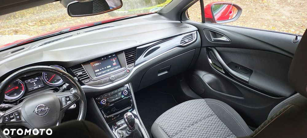 Opel Astra - 18