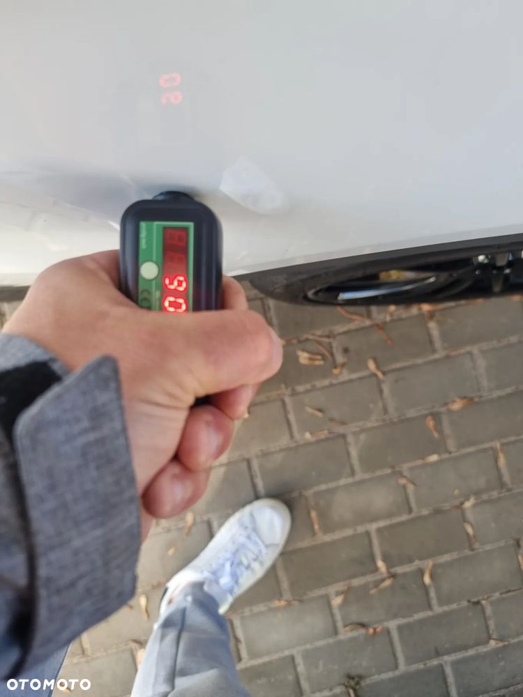 Mercedes-Benz GLA 250 4Matic 7G-DCT AMG Line - 24