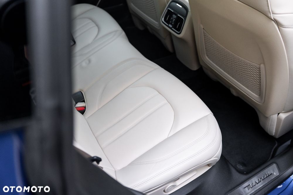 Maserati Levante Q4 GranSport - 36