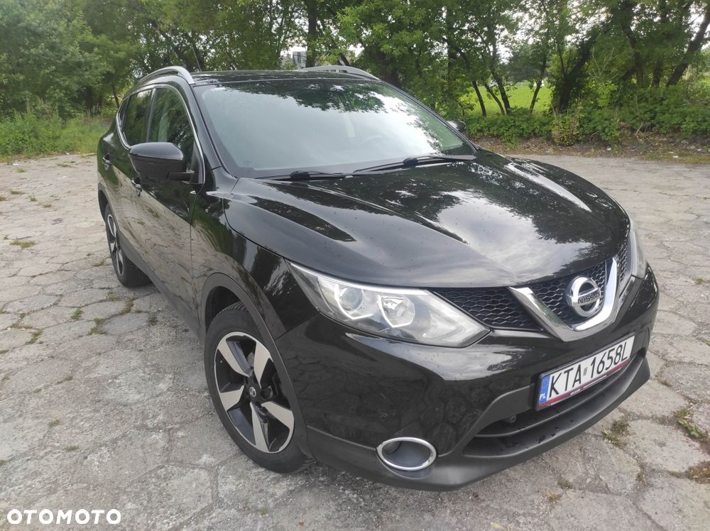 Nissan Qashqai - 1