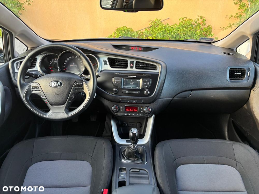 Kia ProCeed 1.6 GDI L - 13