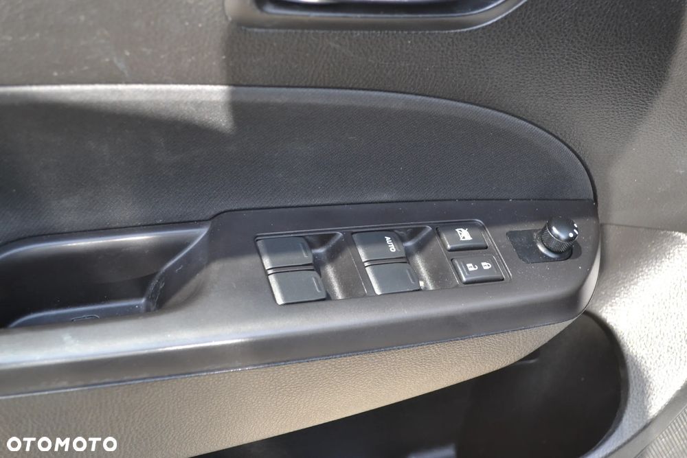 Suzuki Swift 1.2 Premium - 10