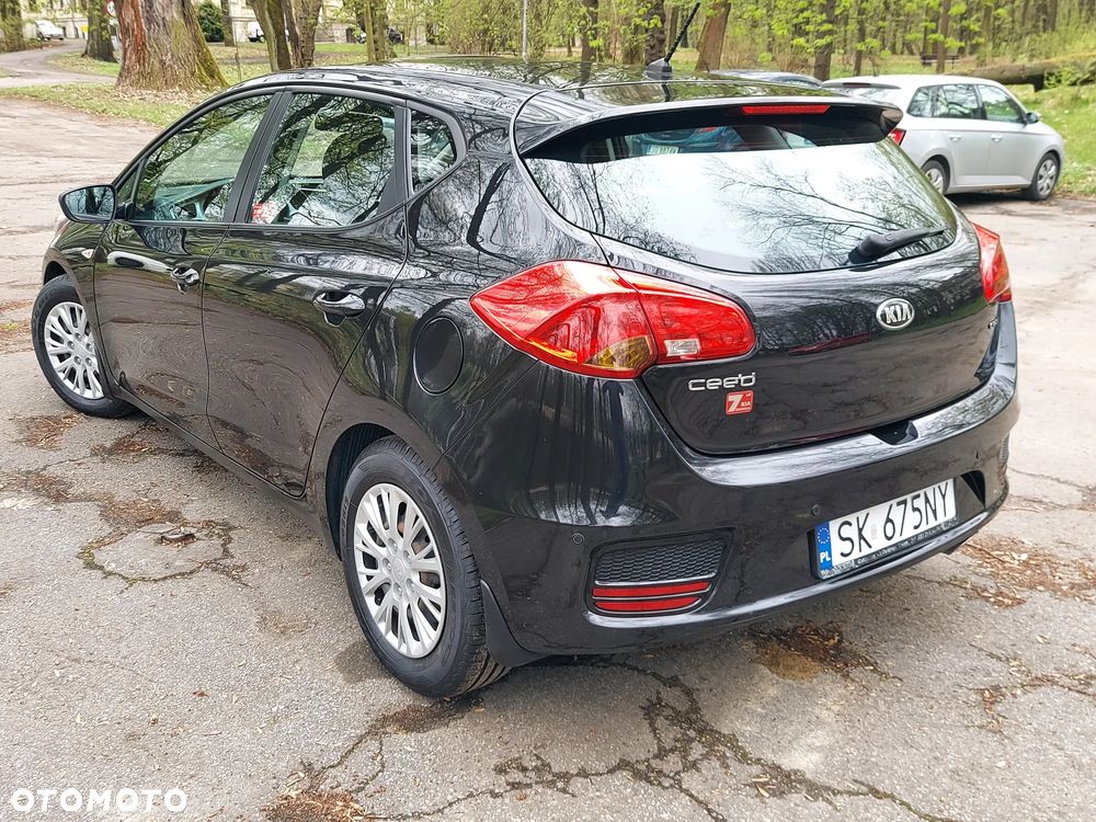 Kia Ceed 1.6 CRDi M - 15