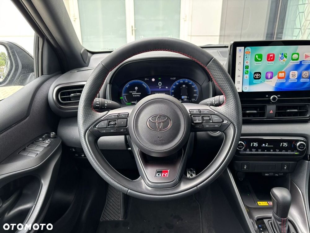 Toyota Yaris Hybrid 1.5 GR Sport - 14