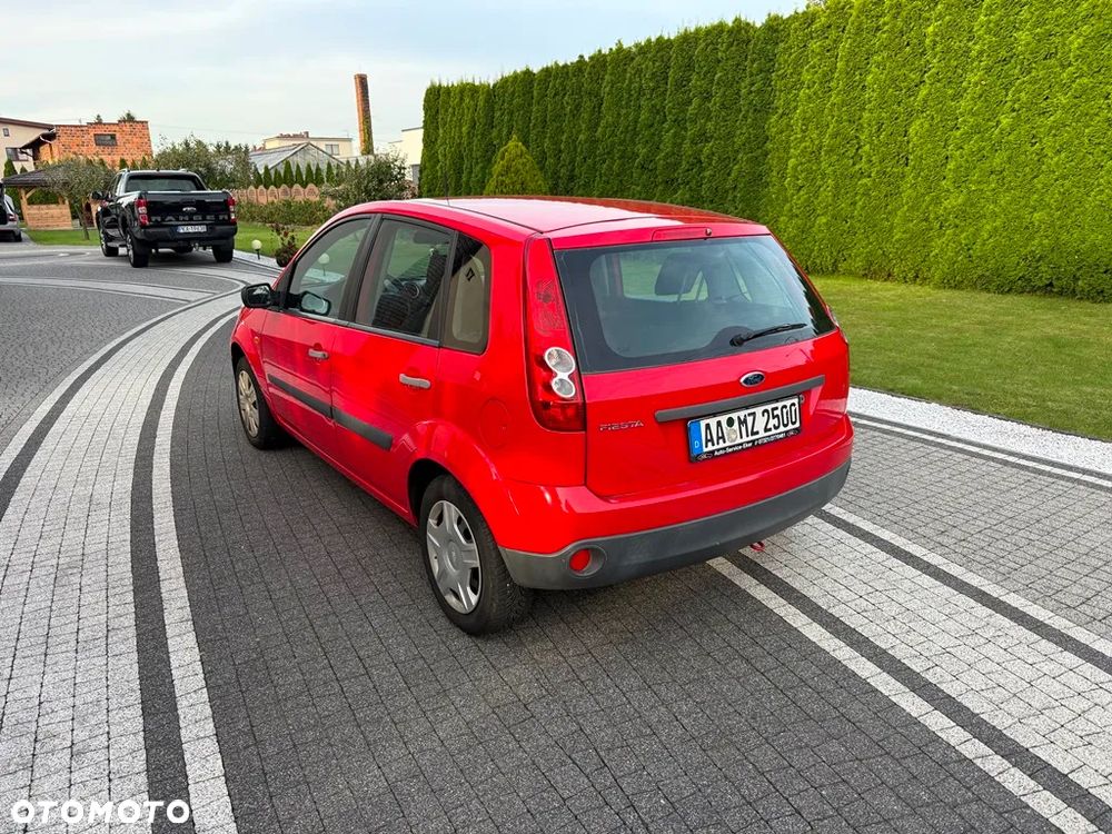 Ford Fiesta 1.3 Style - 13
