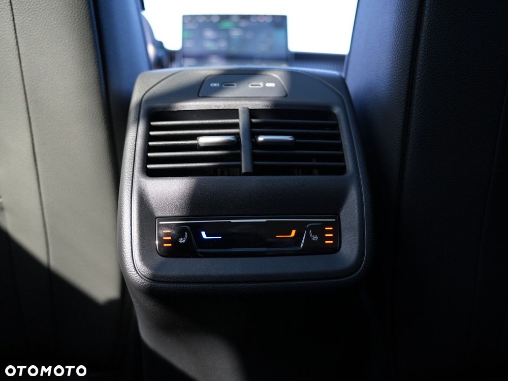 Skoda Superb 2.0 TSI 4x4 L&K DSG - 40
