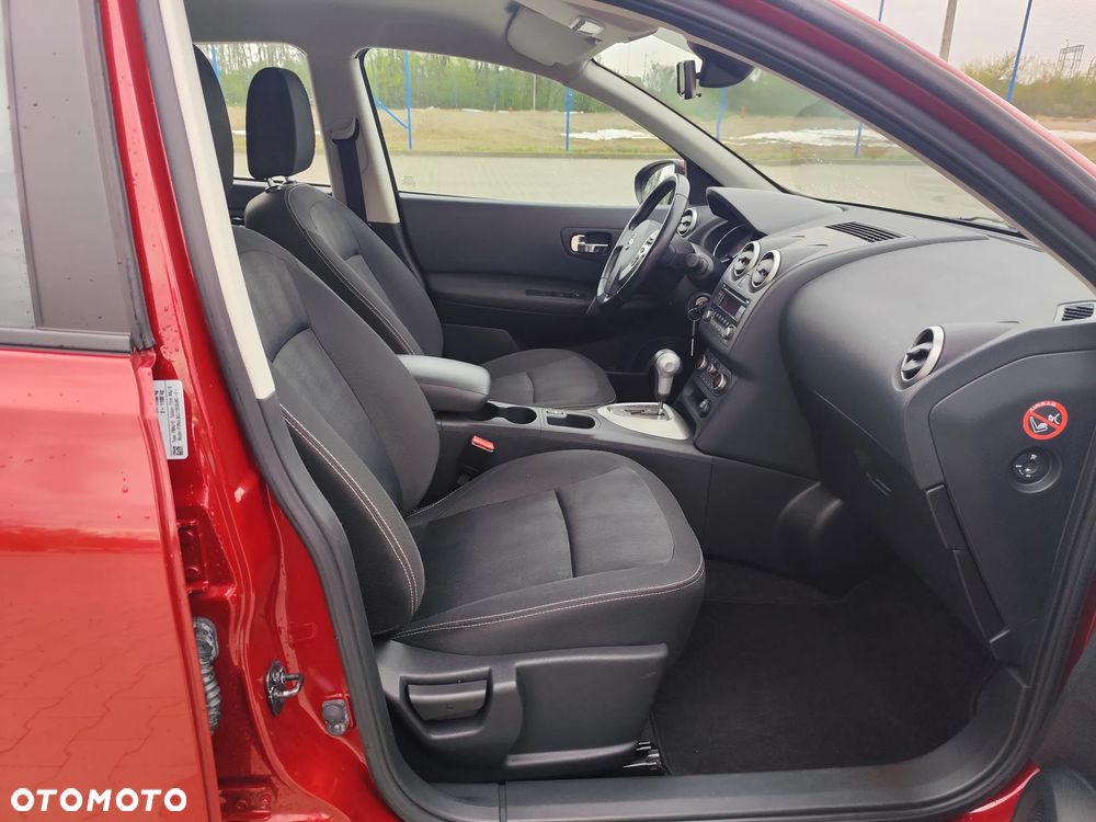 Nissan Qashqai - 10