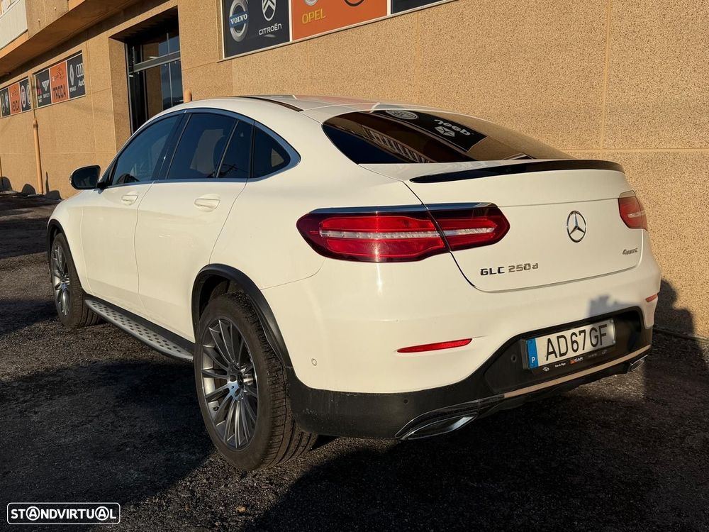 Mercedes-Benz GLC 250 d 4Matic 9G-TRONIC AMG Line - 10