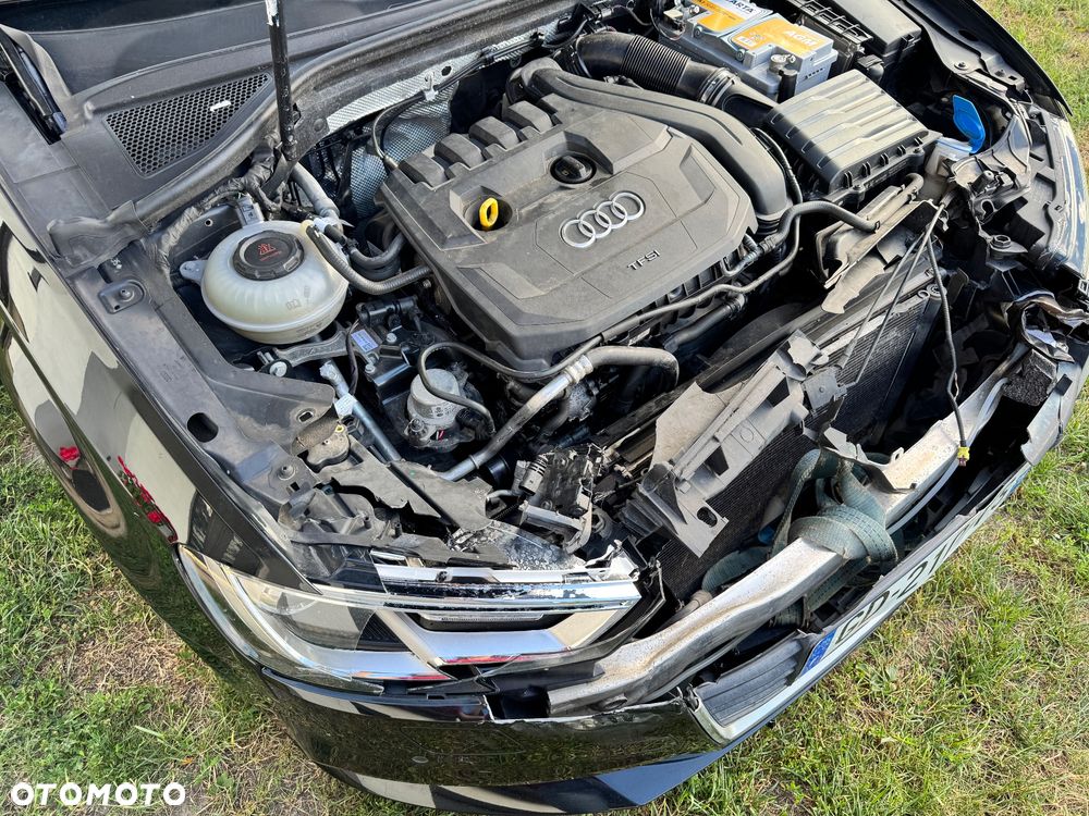 Audi A3 Sportback 35 TFSI cylinder on demand S tronic design - 12