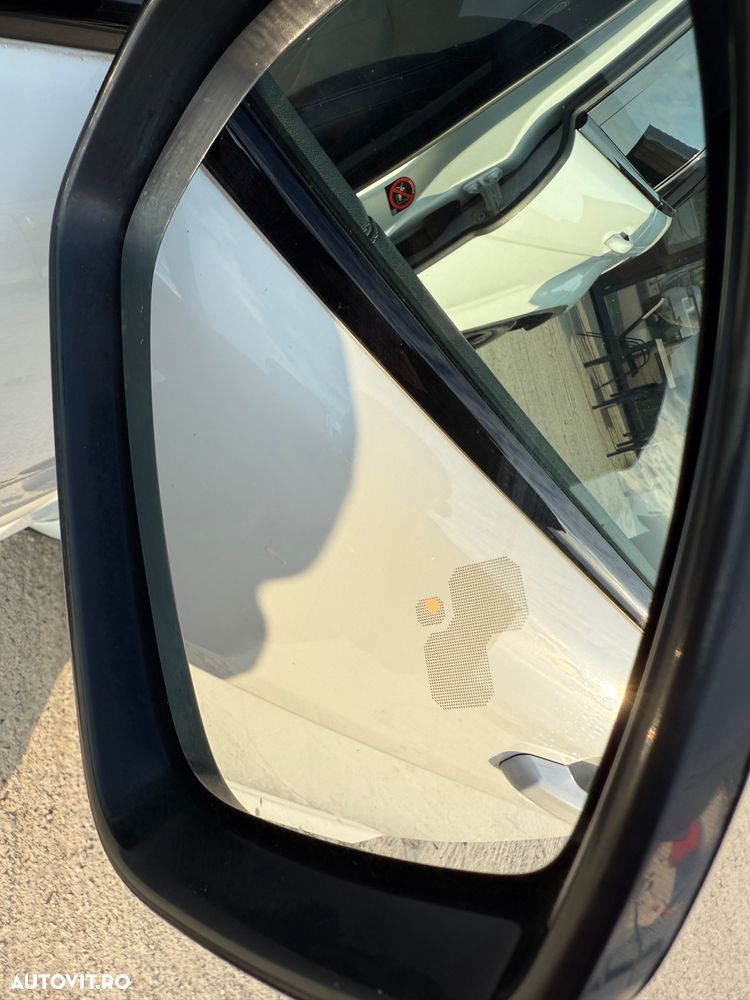 Land Rover Range Rover Evoque - 17