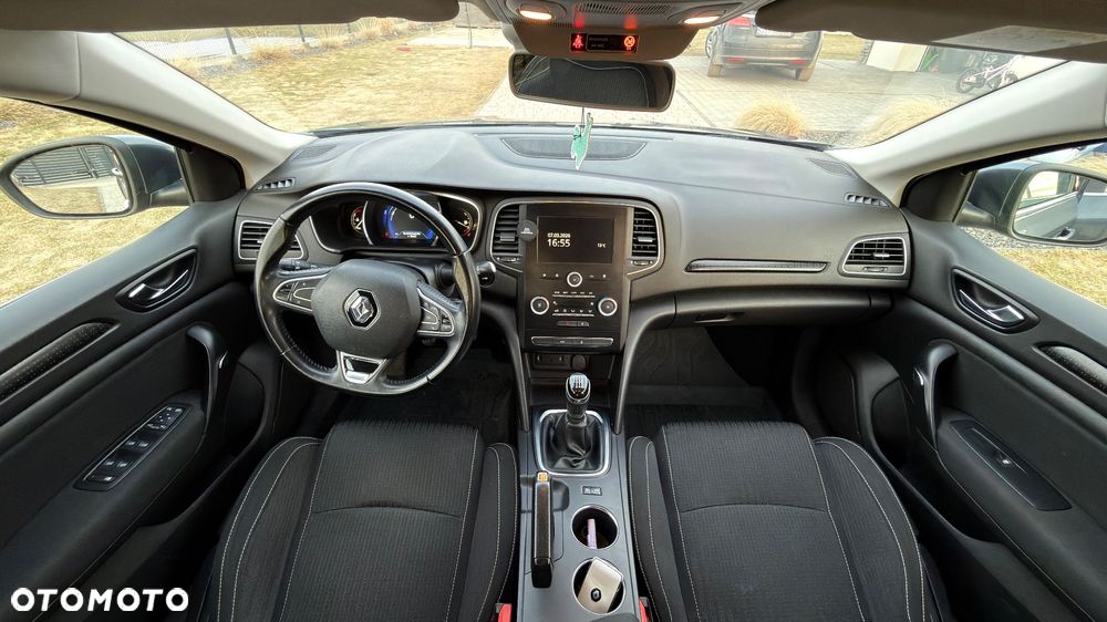 Renault Megane 1.5 dCi Zen - 8