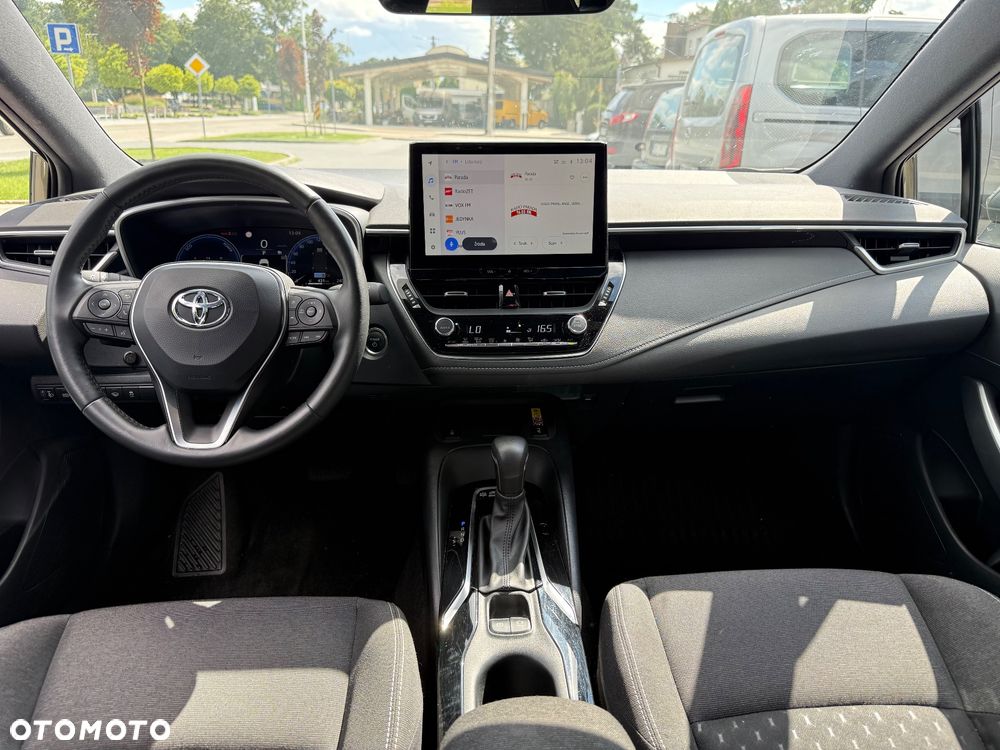 Toyota Corolla 2.0 Hybrid Comfort - 17