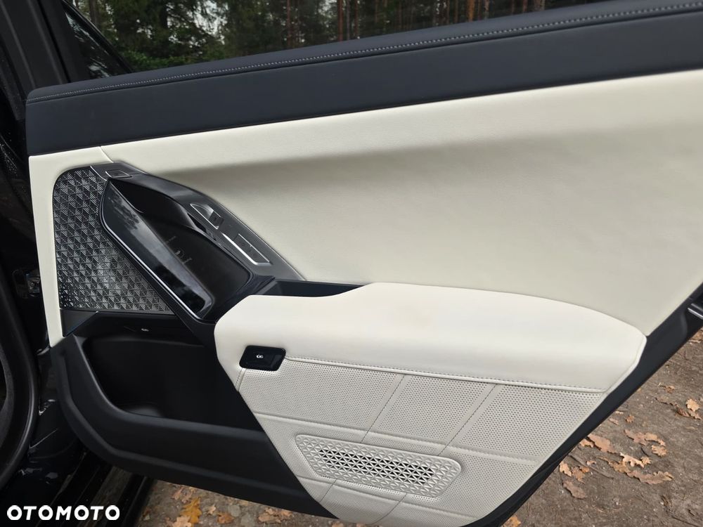 BMW Seria 7 740d xDrive mHEV M Sport sport - 16