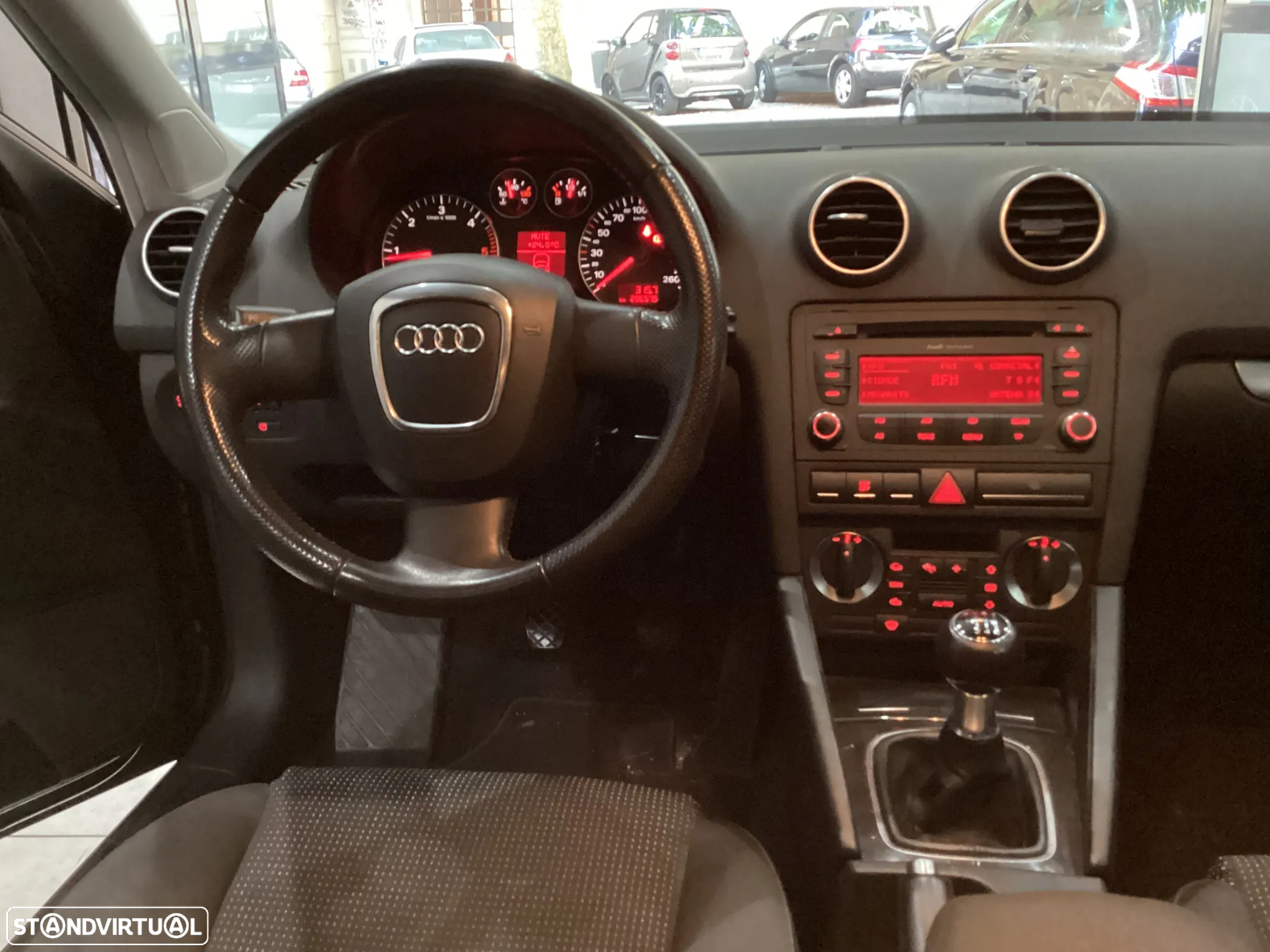 Audi A3 Sportback 2.0 TDi Ambiente - 21