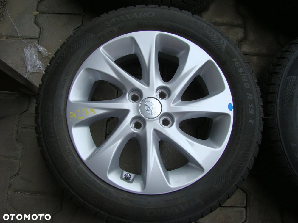 a275 4x100 Toyota Yaris 6Jx15 zima 185/60 R15 - 2