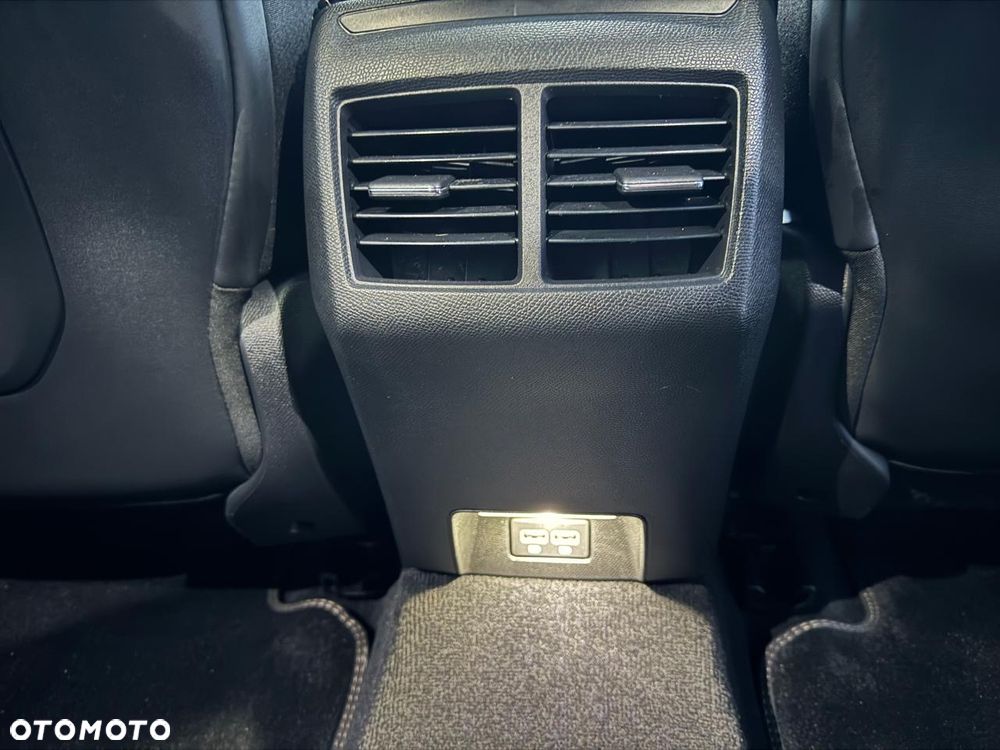 Peugeot 508 2.0 BlueHDi GT Line S&S EAT8 - 31