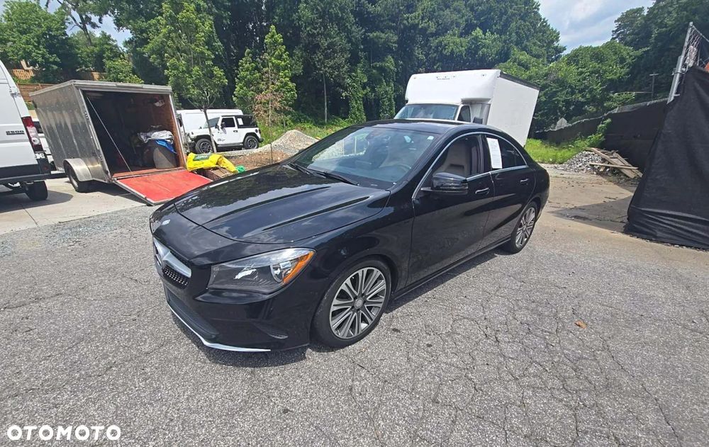 Mercedes-Benz CLA 250 4Matic 7G-DCT - 1