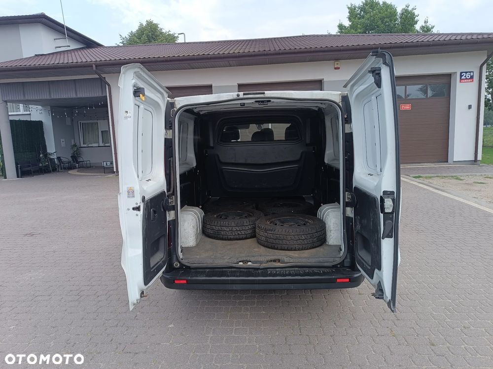 Renault Trafic - 21