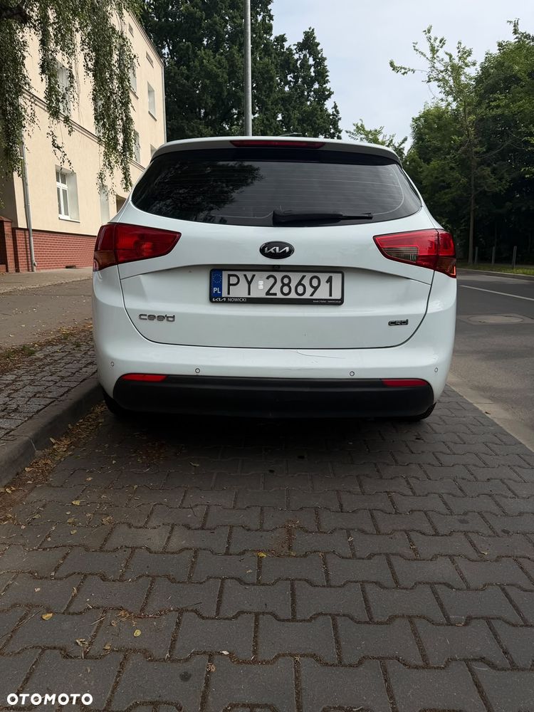 Kia Ceed 1.6 CRDi M DCT - 6