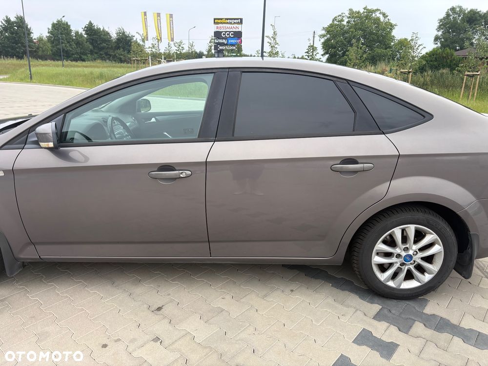 Ford Mondeo - 4
