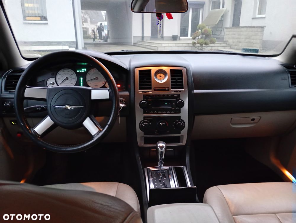 Chrysler 300C 3.5 Automatik - 11